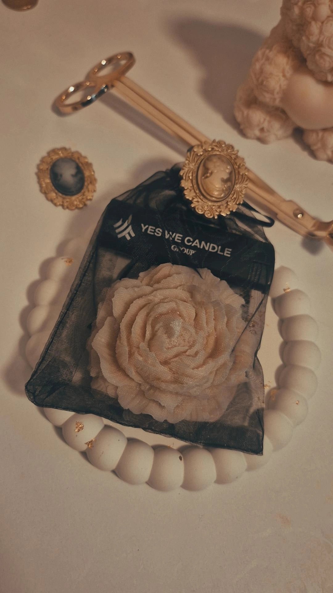 Blume als Gastgeschenk